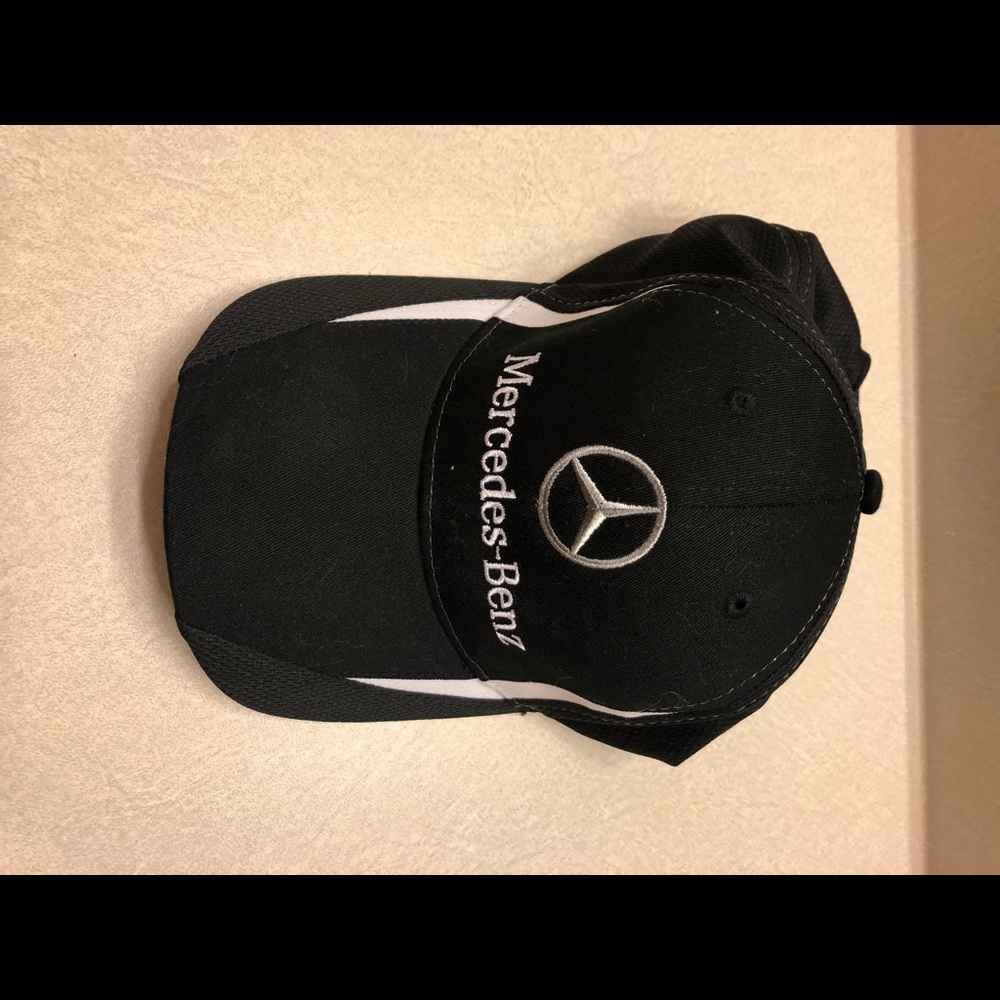 Mercedes Benz fitted hat